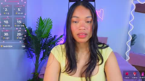 Snapshot of penelope_tay chatting on February 7, 3:24 am penelope online show from February 7, 3:24 am
