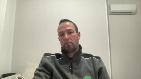 peppinslosqualo online show from December 19, 5:18 am