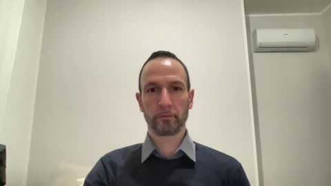 peppinslosqualo online show from December 7, 12:25 am