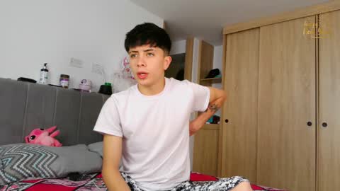 Snapshot of perceo09 chatting on December 30, 4:07 pm first anal video in bio we are lucy and perceo follow us online show from December 30, 4:07 pm