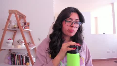 Sarah Ana Banana online show from January 28, 7:32 pm