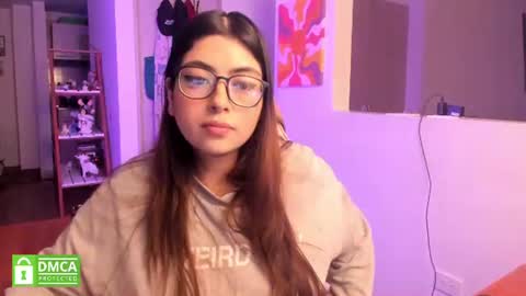 Sarah Ana Banana online show from June 15, 10:57 pm