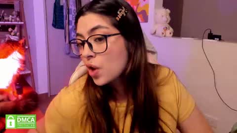 Sarah Ana Banana online show from July 14, 3:22 am