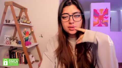 Sarah Ana Banana online show from June 11, 12:25 pm