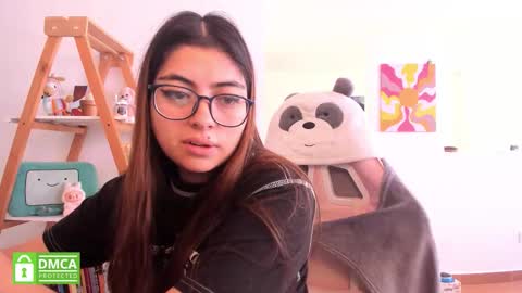 Sarah Ana Banana online show from January 13, 2:47 pm