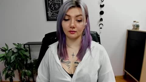 Gabbie online show from February 1, 11:42 am