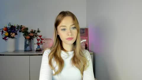 Cindy online show from April 15, 5:44 am