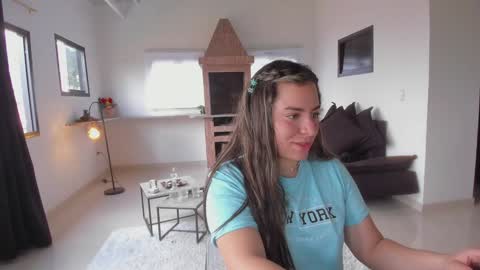 Marie online show from February 7, 1:01 pm