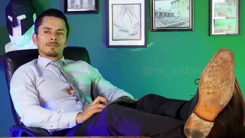 andres    online show from September 10, 7:04 pm