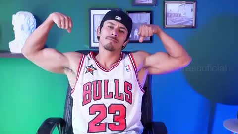 andres    online show from January 29, 6:50 pm