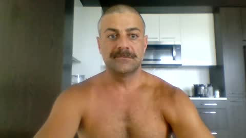 persianprince546 online show from July 12, 11:19 pm