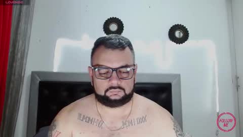 Carlos online show from November 6, 3:42 am