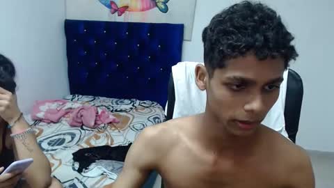 Peter and Shopia online show from February 8, 3:19 am