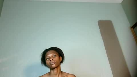 pethmia online show from June 28, 6:04 pm