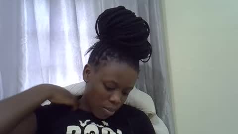 petite_melan online show from December 16, 1:50 pm