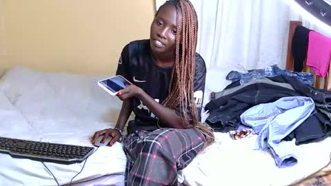 Kitty online show from April 2, 4:14 pm