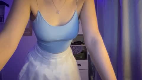 Katie online show from October 23, 1:23 pm