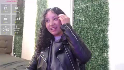 Moon  online show from November 27, 11:29 am