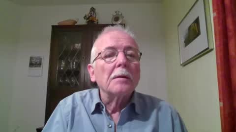 Snapshot of pgroove542707 chatting on February 2, 10:39 pm pgroove542707 online show from February 2, 10:39 pm