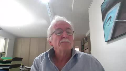 Snapshot of pgroove542707 chatting on October 31, 1:00 pm pgroove542707 online show from October 31, 1:00 pm