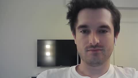 PhilipBorison online show from September 11, 5:31 am