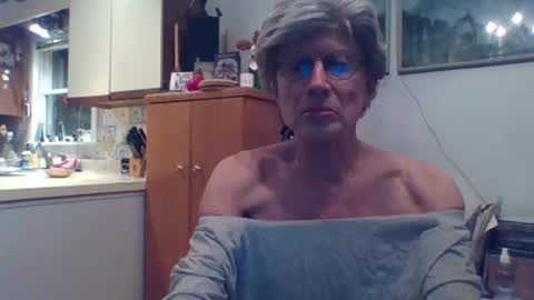 phillipa online show from March 6, 12:43 am