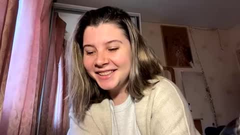 phuongfehl online show from December 21, 8:32 am