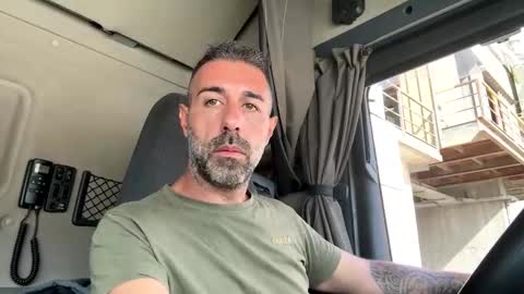 pierotu online show from September 24, 8:10 am