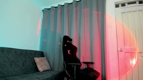 Pierre online show from October 22, 12:58 am