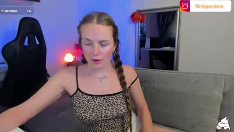 PiinkPandora online show from October 24, 10:32 pm