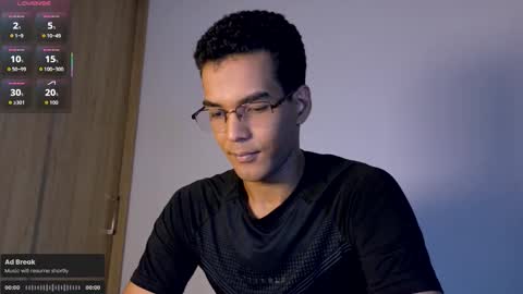 pikashuu7u7 online show from February 6, 10:34 pm