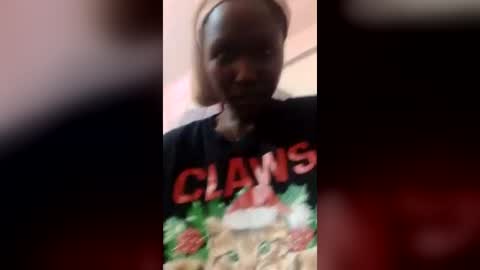 pinah1997 online show from July 17, 7:32 am