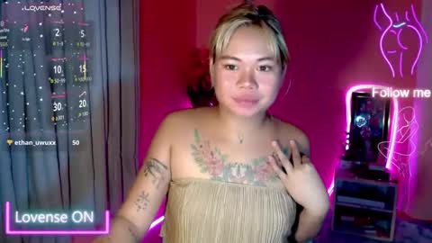 Snapshot of pinay_sweetlenatashaxx chatting on October 2, 11:09 am call me natasha online show from October 2, 11:09 am