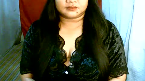 pinayjona online show from July 18, 11:01 am