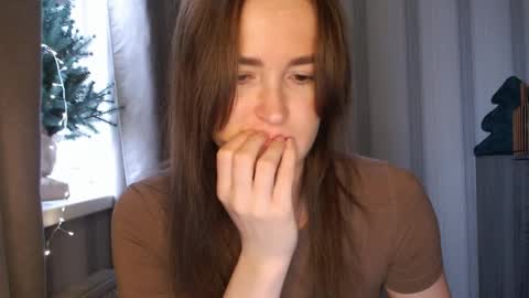       online show from December 20, 8:10 am