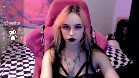 Nancy online show from October 27, 10:43 pm