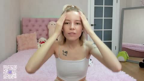 pink_lila18 online show from December 3, 8:04 am