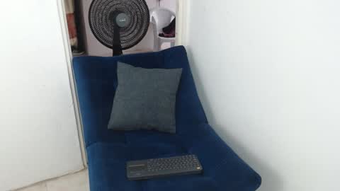 - online show from December 17, 7:09 pm