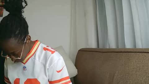 PinkyAura online show from January 13, 7:21 pm