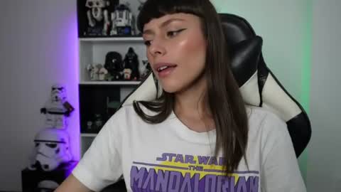 Emily online show from August 7, 7:01 pm
