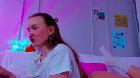 Mila online show from March 8, 8:51 am