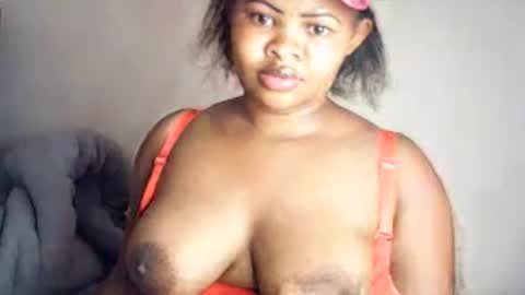 pinkkitty001 online show from August 10, 5:12 am