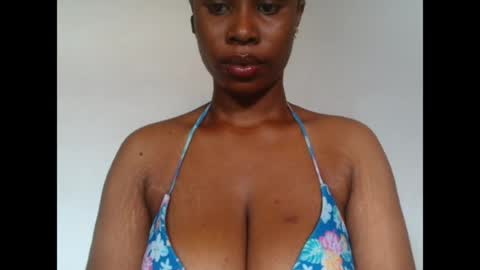 pinkxsugar online show from June 29, 9:28 am
