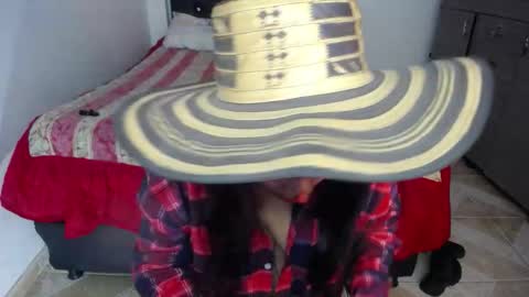 VIOLETA LOPEZ online show from October 28, 1:23 pm