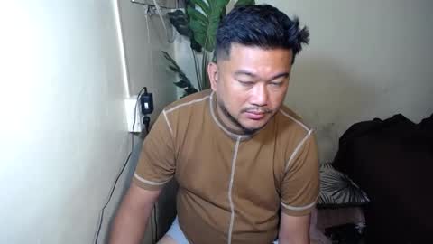 pinoy041087 online show from October 15, 12:25 am