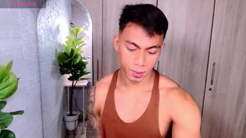 ethan online show from November 19, 12:48 pm