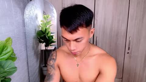 ethan online show from October 22, 4:26 am