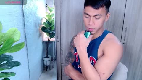 ethan online show from January 18, 3:15 am