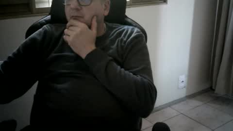 piovesanes online show from September 24, 2:57 pm