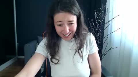 piscesgirl06 online show from November 13, 6:38 am